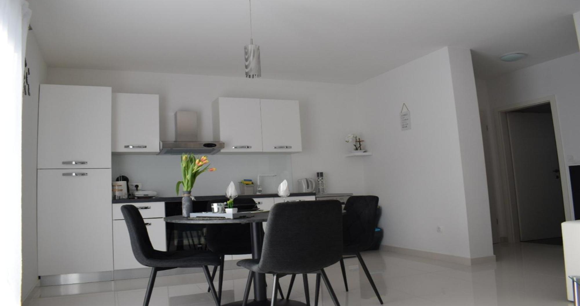 Kras Apartmani Foresta מראה חיצוני תמונה