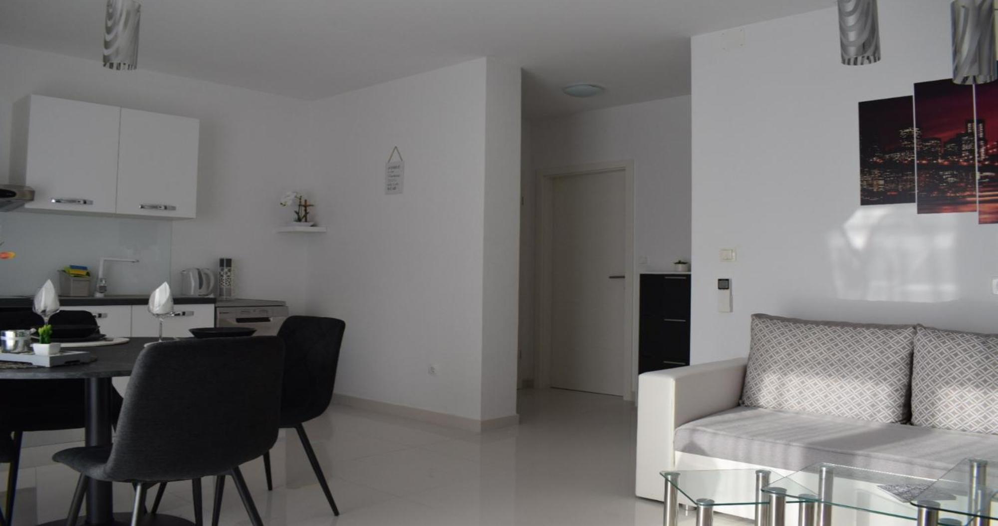 Kras Apartmani Foresta מראה חיצוני תמונה